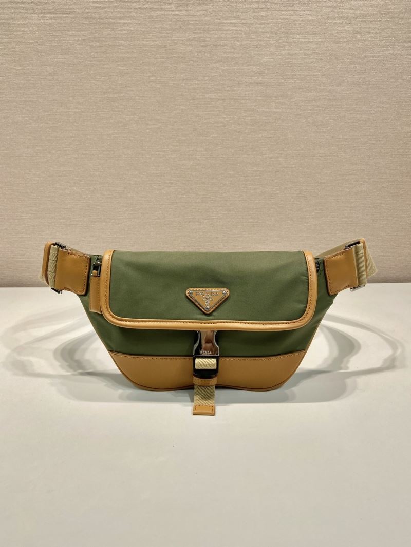 Pra*a waist chest packs